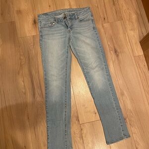 American Eagle Outfitters Light Blue Skinny Jeans